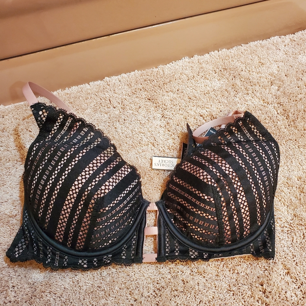VS Bra